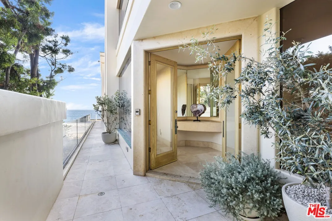 dre house sale malibu 2 dre house sale malibu 2